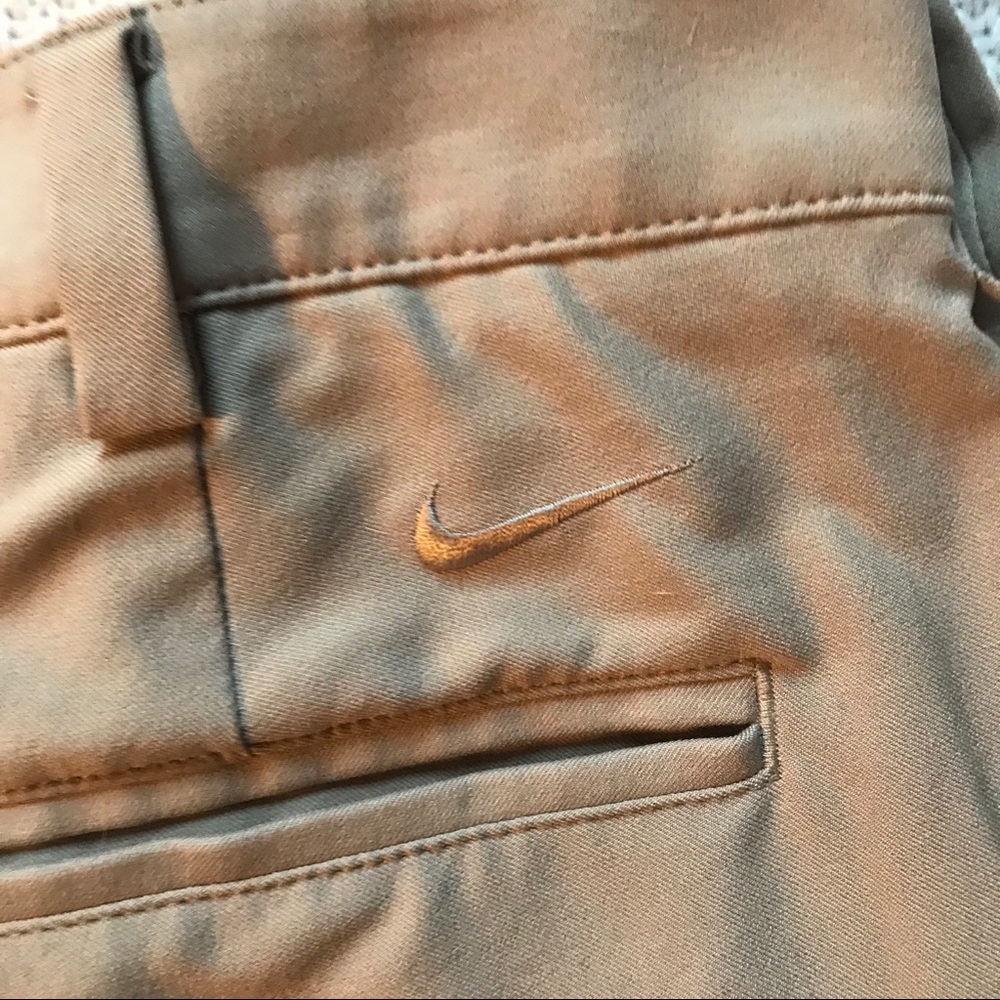 Men’s Nike Golf Pants 32x30 Tan